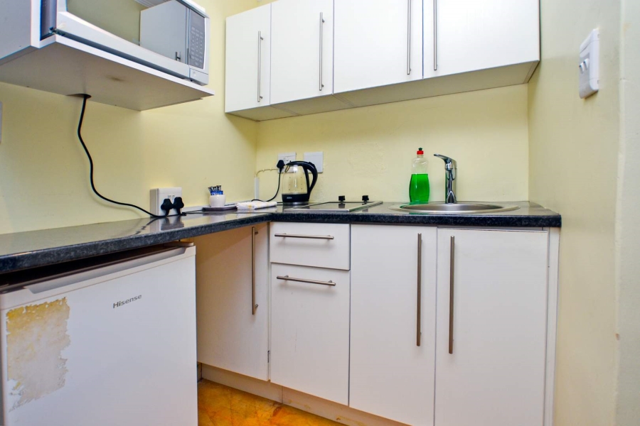 To Let 0 Bedroom Property for Rent in Green Point Western Cape